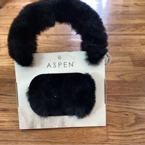 Black Faux Fur Hat Luxurious Plush Design